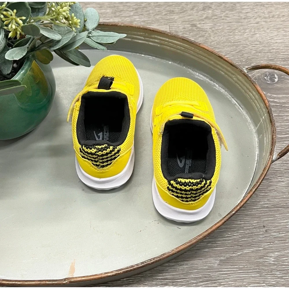 GEERS By Dream Seek Children's‎ Yellow Sneakers Size 10 Toddler NEW
